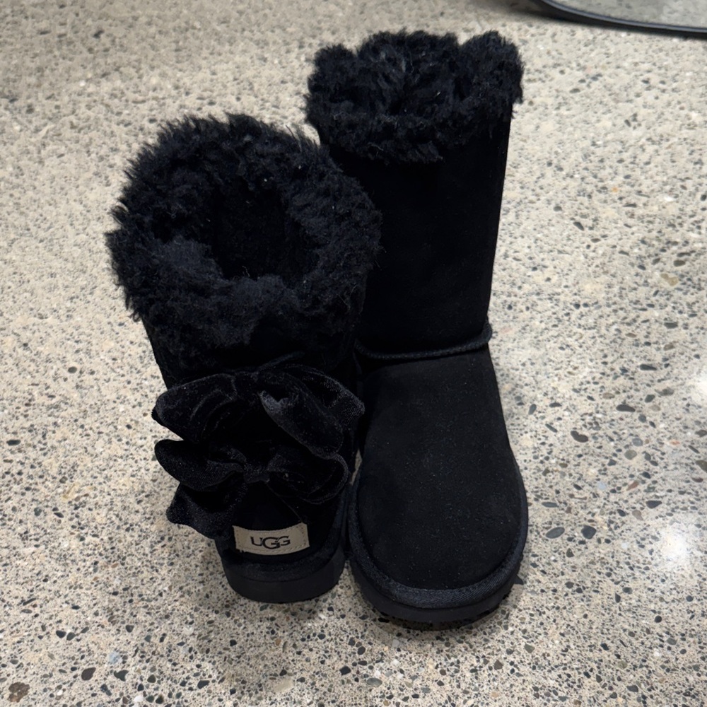 UGG Black Short Shearling Boots with Back Bow